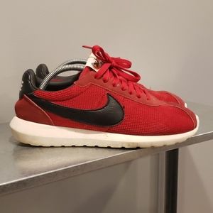 Nike Roshe Ld-1000 Red Black mens 9.5